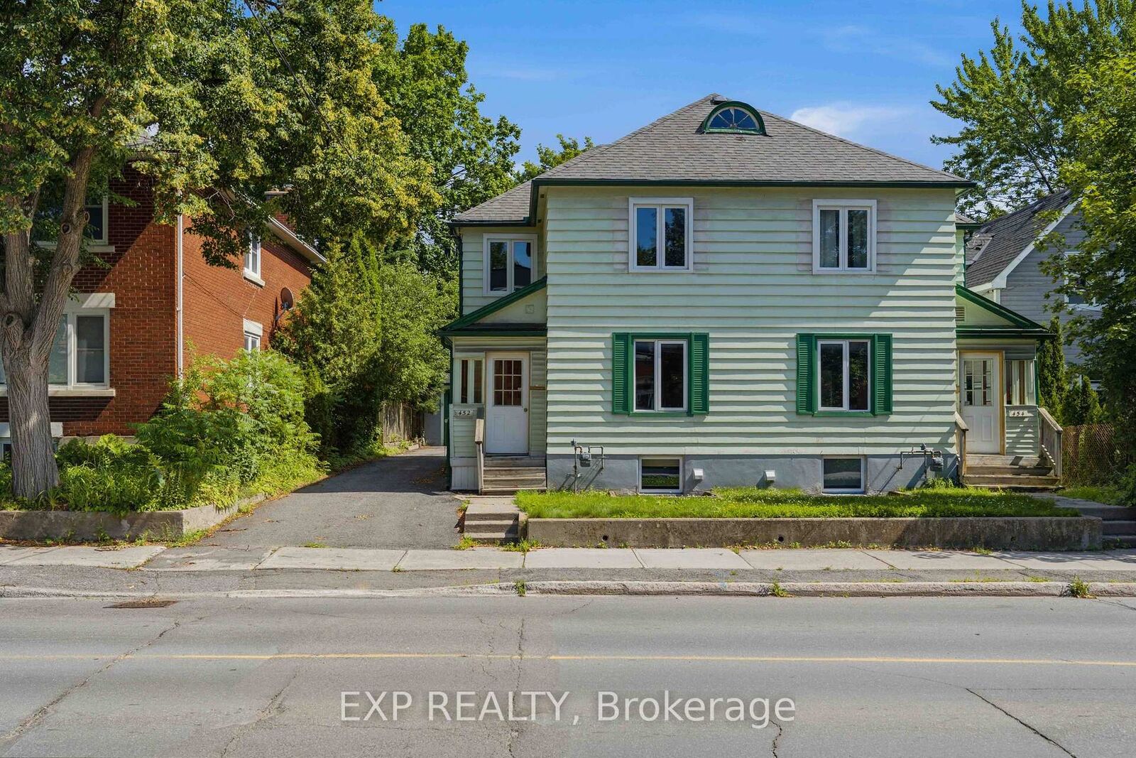Property Photo:  452 Sunnyside Avenue  ON K1S 0S9 