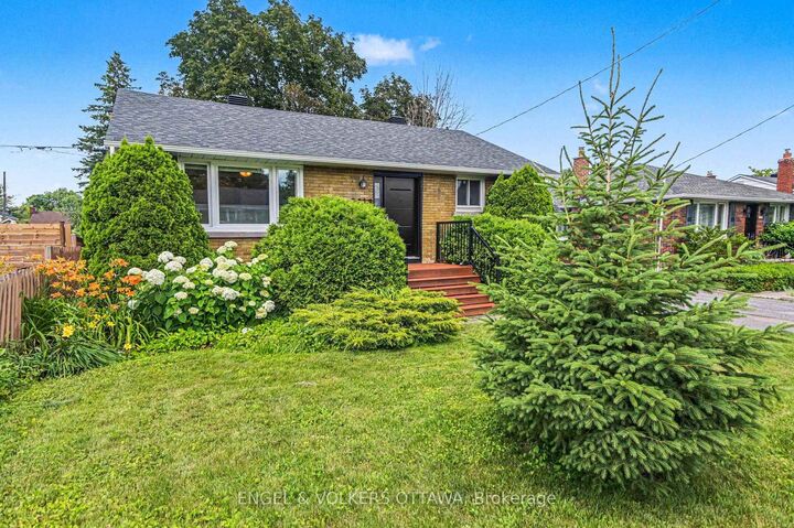 Property Photo:  1319 Kingston Avenue  ON K1Z 8K9 