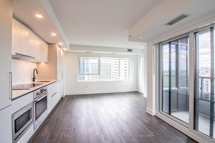 Property Photo: 609 Sherbourne Street 2104 ON M4X 0A4