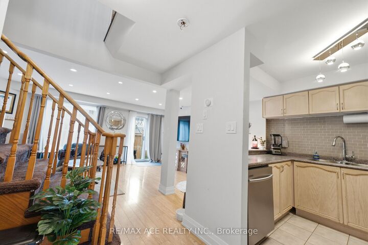 Property Photo:  1563 Nipissing Court  ON L1V 6T9 