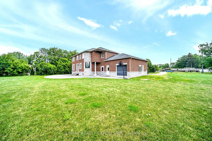 Property Photo: 7728 Mayfield Road ON L7E 0V9