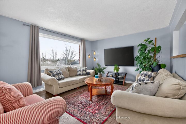 Property Photo:  73 Therrien Court  ON L9M 1P6 