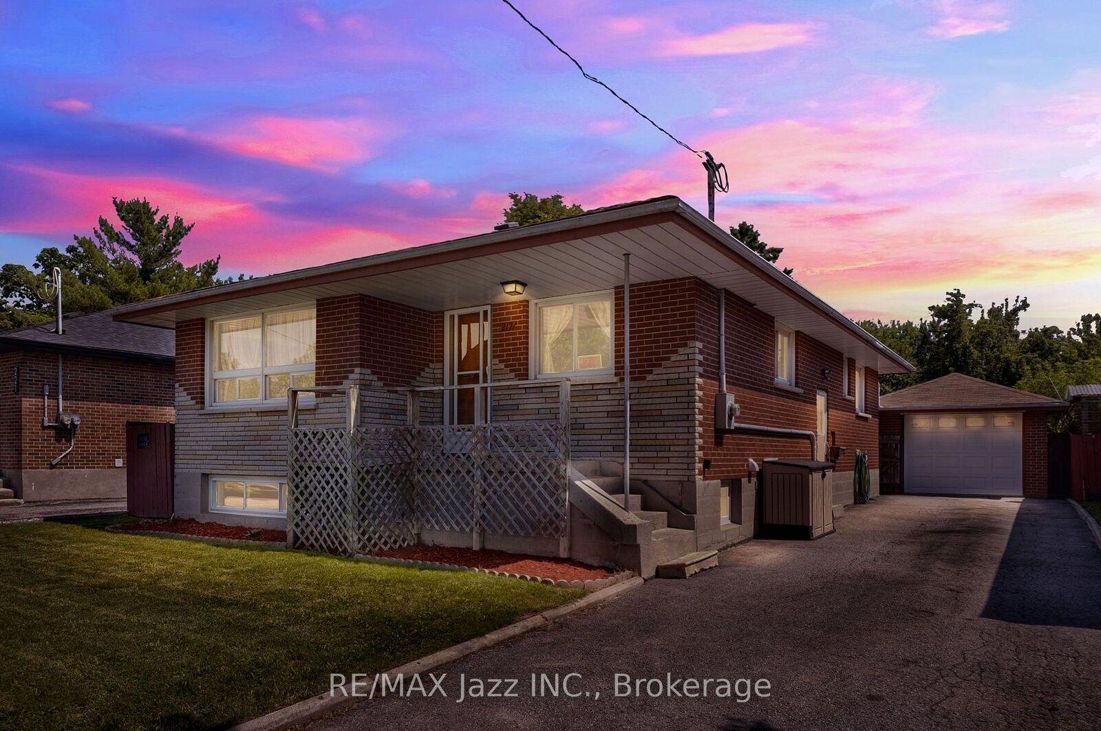 Property Photo: 217 Annis Street ON L1H 3P7