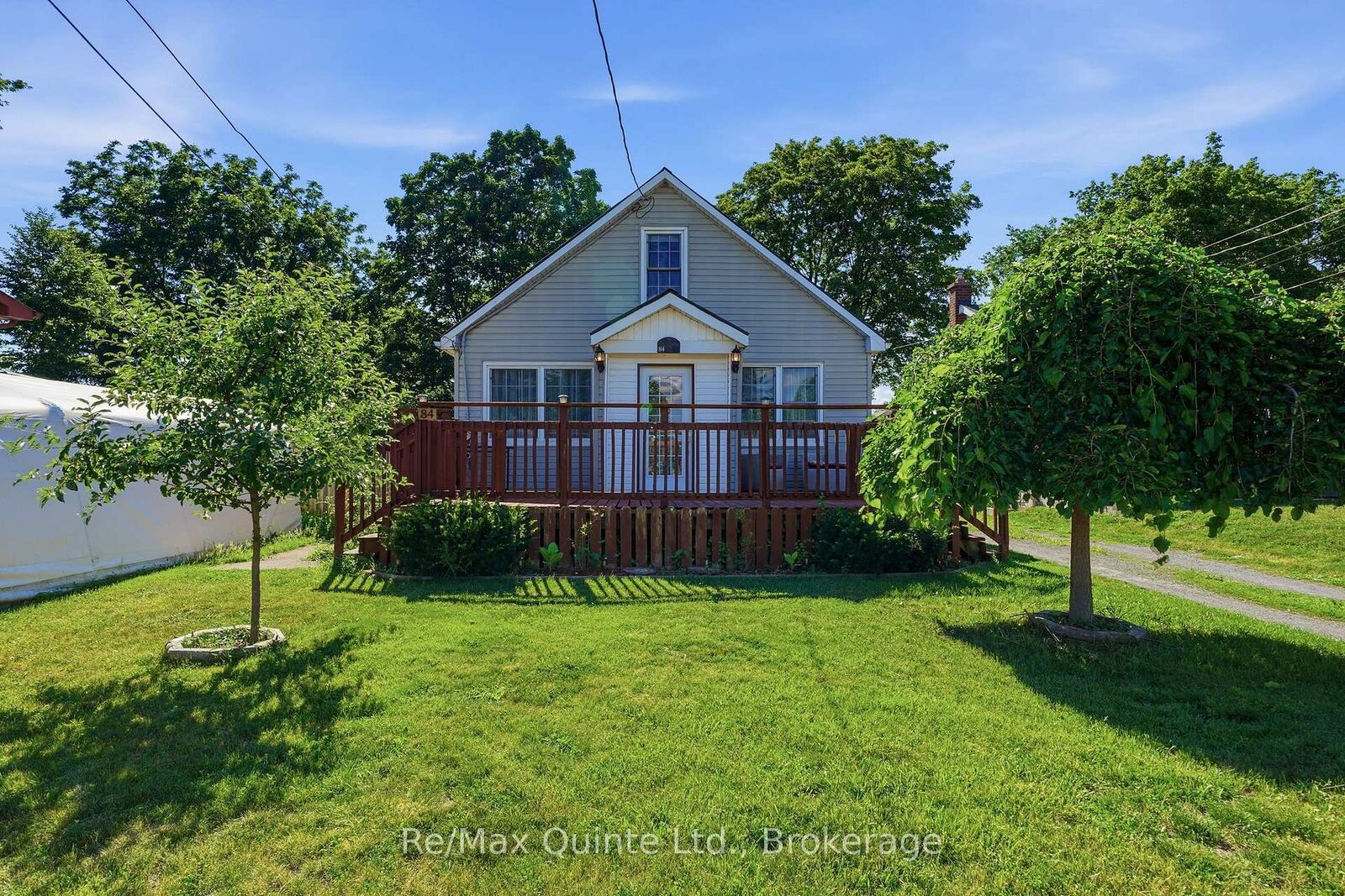Property Photo:  84 Campbell Street  ON K8V 3A1 
