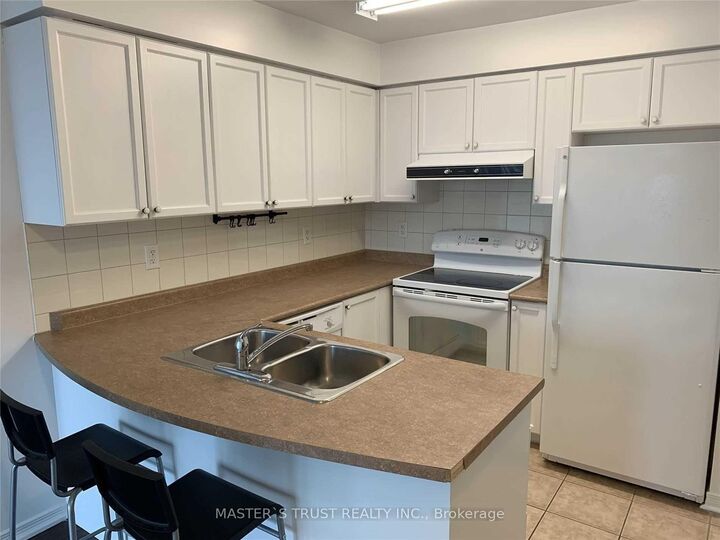Property Photo:  5500 Yonge Street #1805  ON M2N 7L1 