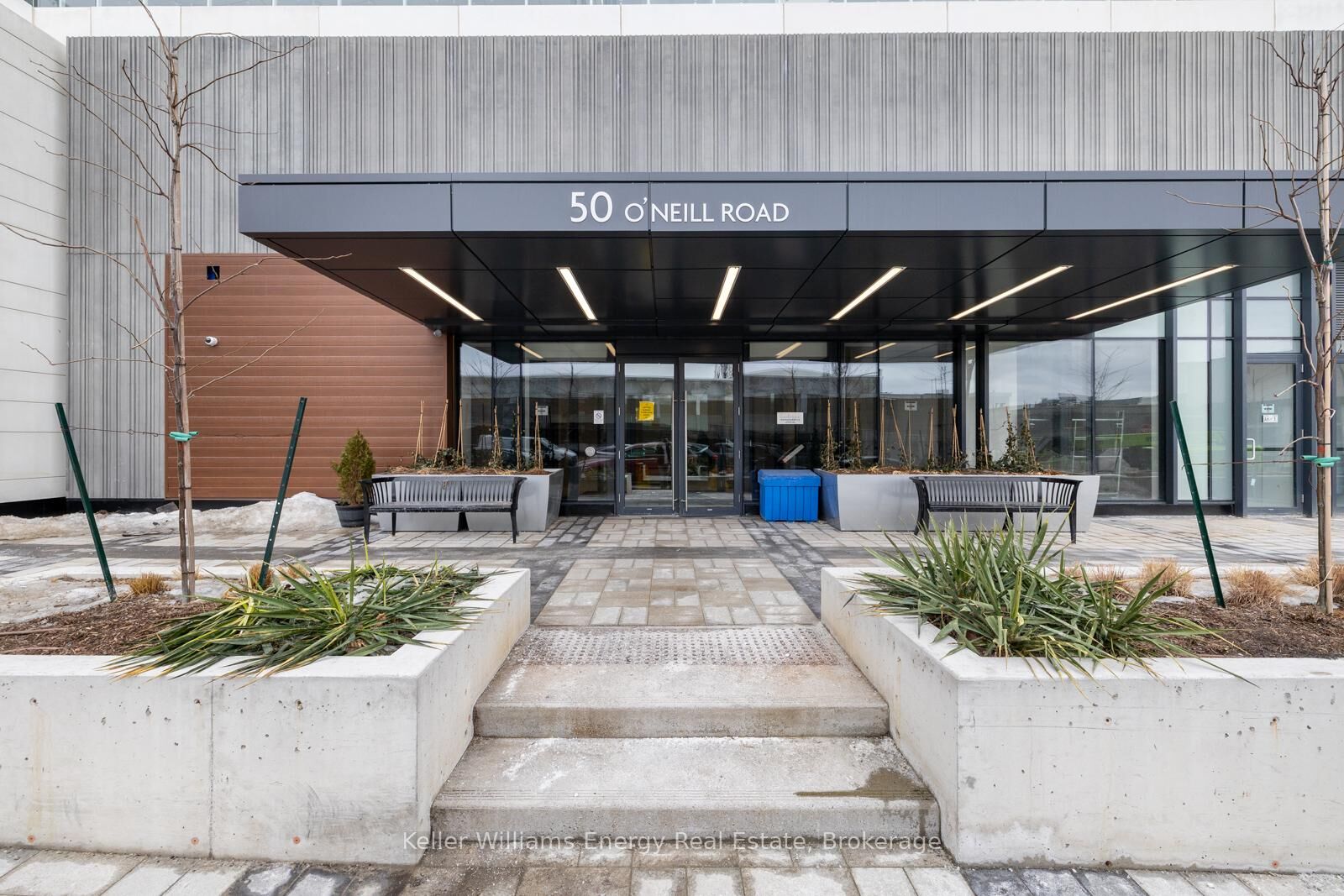Property Photo: 50 O'Neill Road 1208 ON M3C 0R2