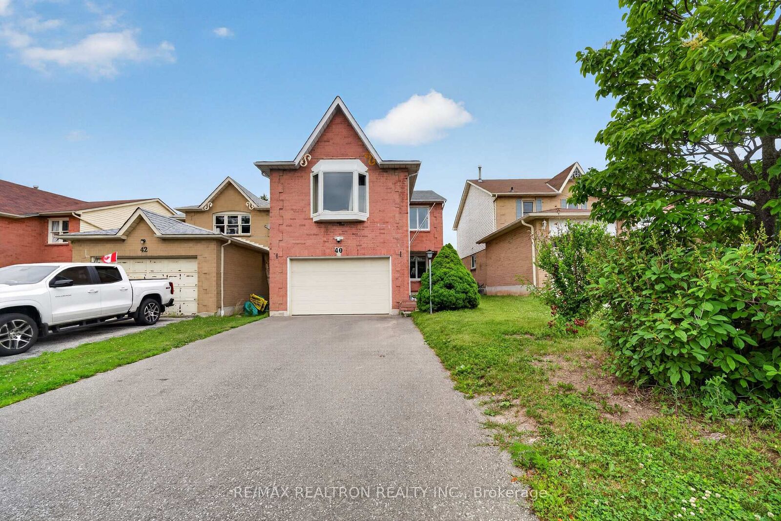 Property Photo:  40 Carr Drive  ON L1T 3E3 