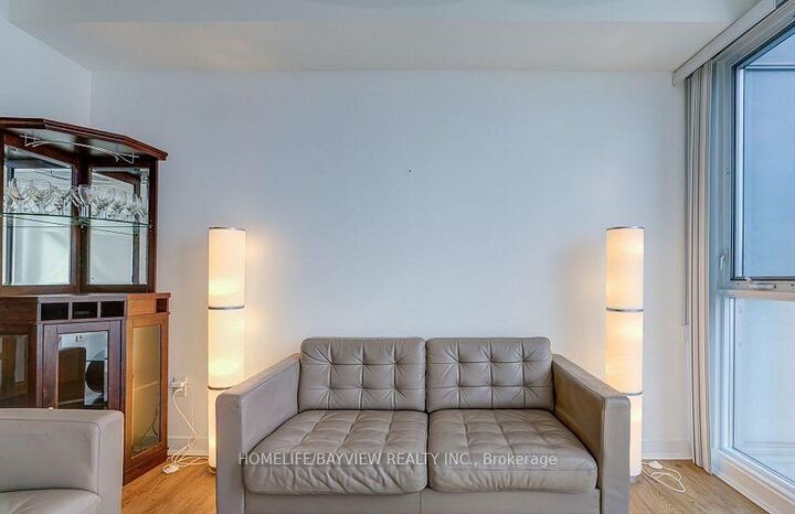 Property Photo:  15 Iceboat Terrace 3510  ON M5V 4A5 