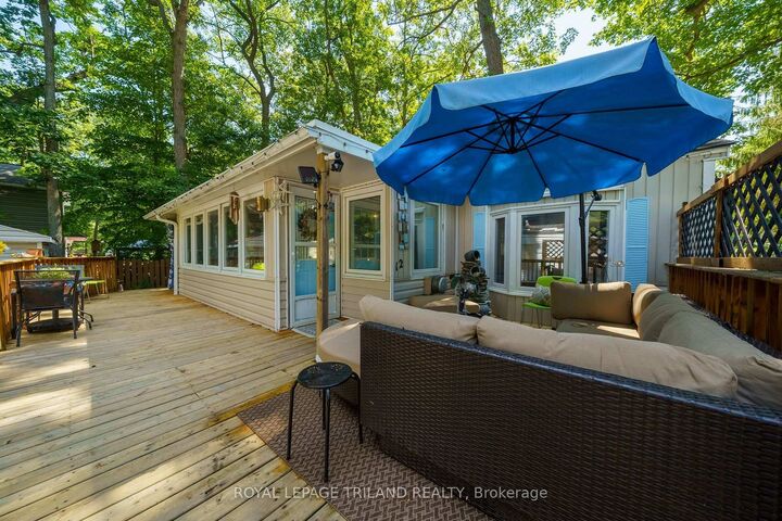 9910 Northville Crescent B12 — photo 1