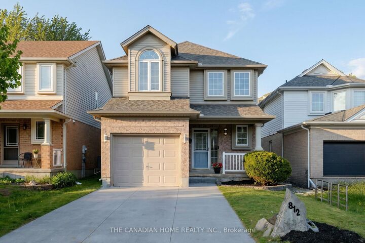 Property Photo:  812 Sandcherry Street  ON N6H 5T9 