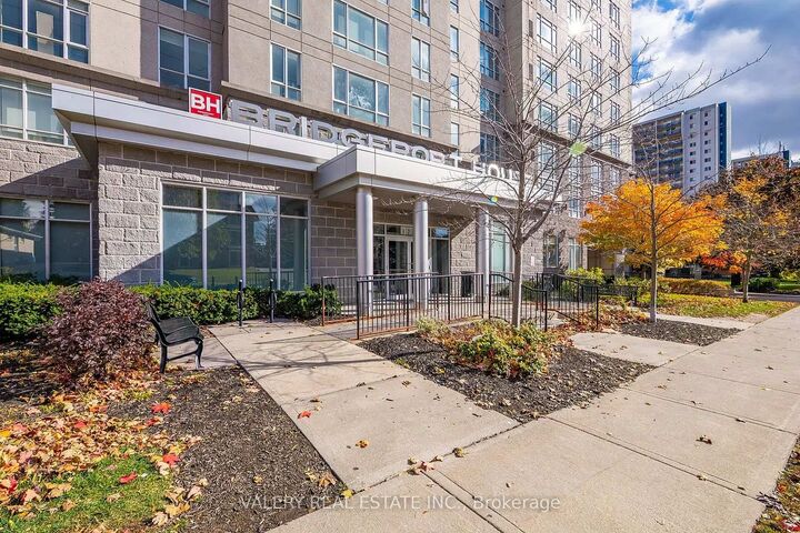 Property Photo: 328 Regina Street N 602 ON