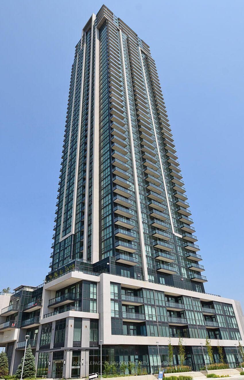 Property Photo:  3975 Grand Park Drive 3205  ON L5B 0K4 