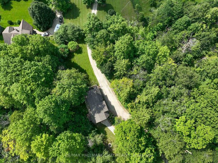 42 Mountainview Road — photo 1