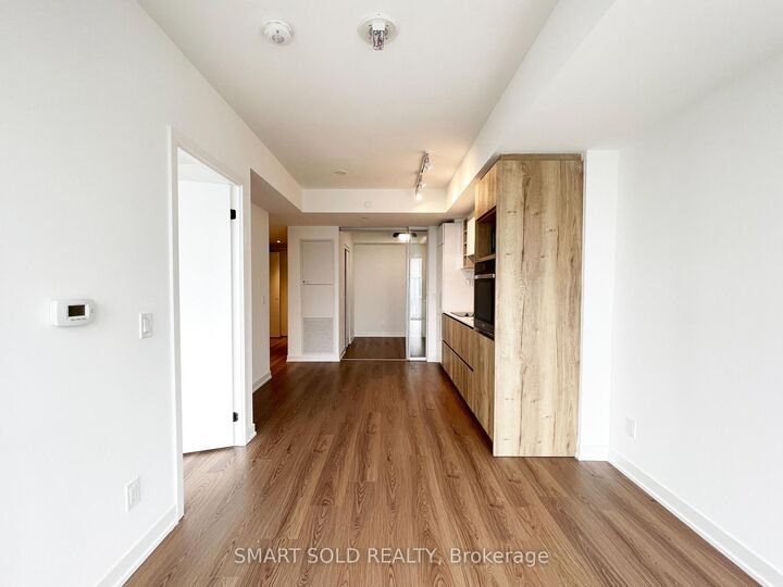 Property Photo:  319 Jarvis Street 4707  ON M5B 0C8 