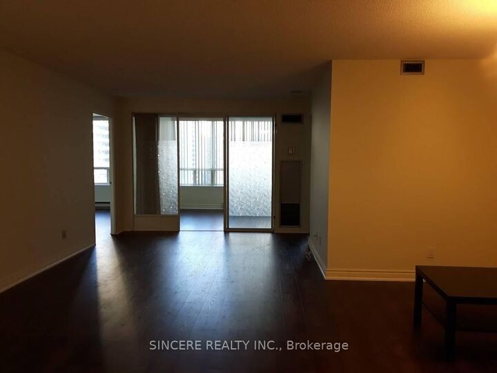 Property Photo:  30 Greenfield Avenue 1108  ON M2N 6N3 