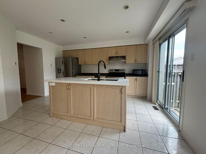 Property Photo: 9 Baltic Street ON L4B 4H8