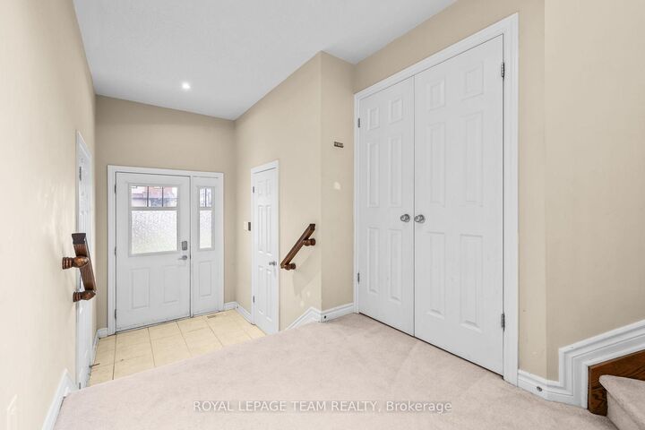 Property Photo:  200 Gerry Lalonde Drive  ON K4A 0W6 