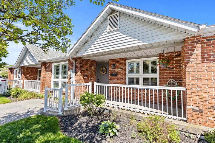 Property Photo:  226 Vansickle Road 7  ON L2S 2S7 
