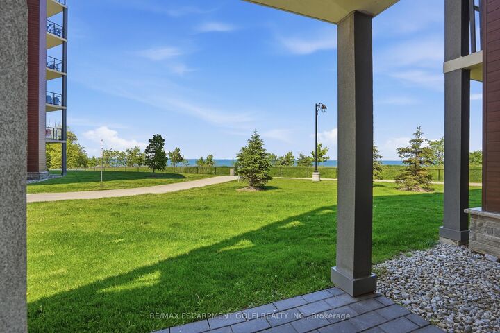 Property Photo:  101 Shoreview Place 129  ON L8E 0K2 
