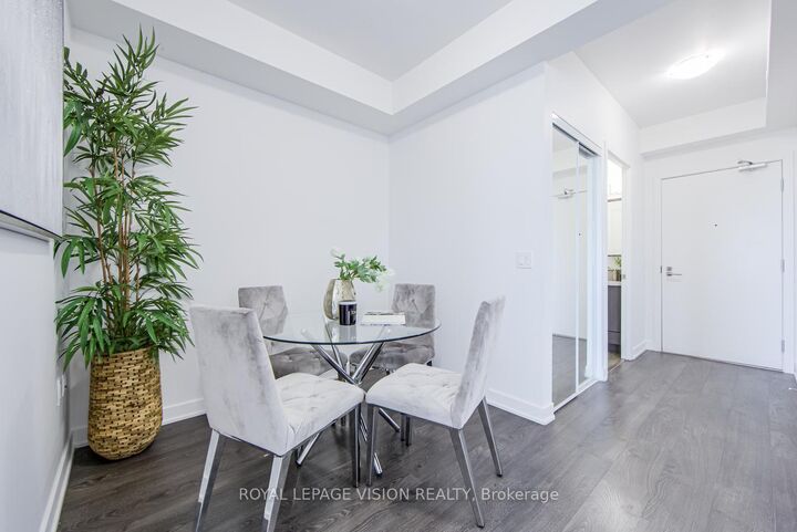 895 Kennedy Road 205 — photo 1