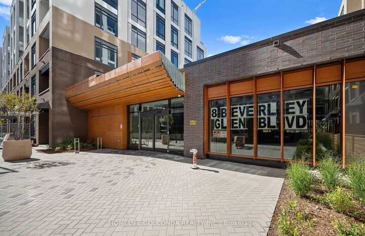 Property Photo: 8 Beverley Glen Boulevard 428 ON L4J 0L5