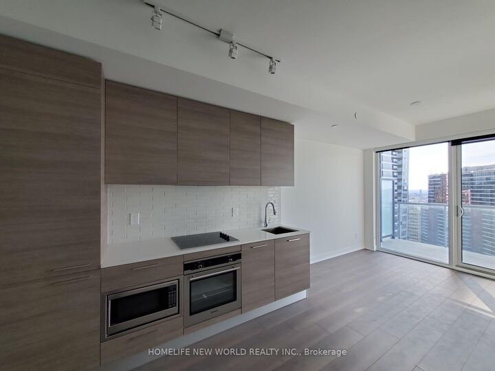 Property Photo:  3 Gloucester Street 3213  ON M4Y 0C6 