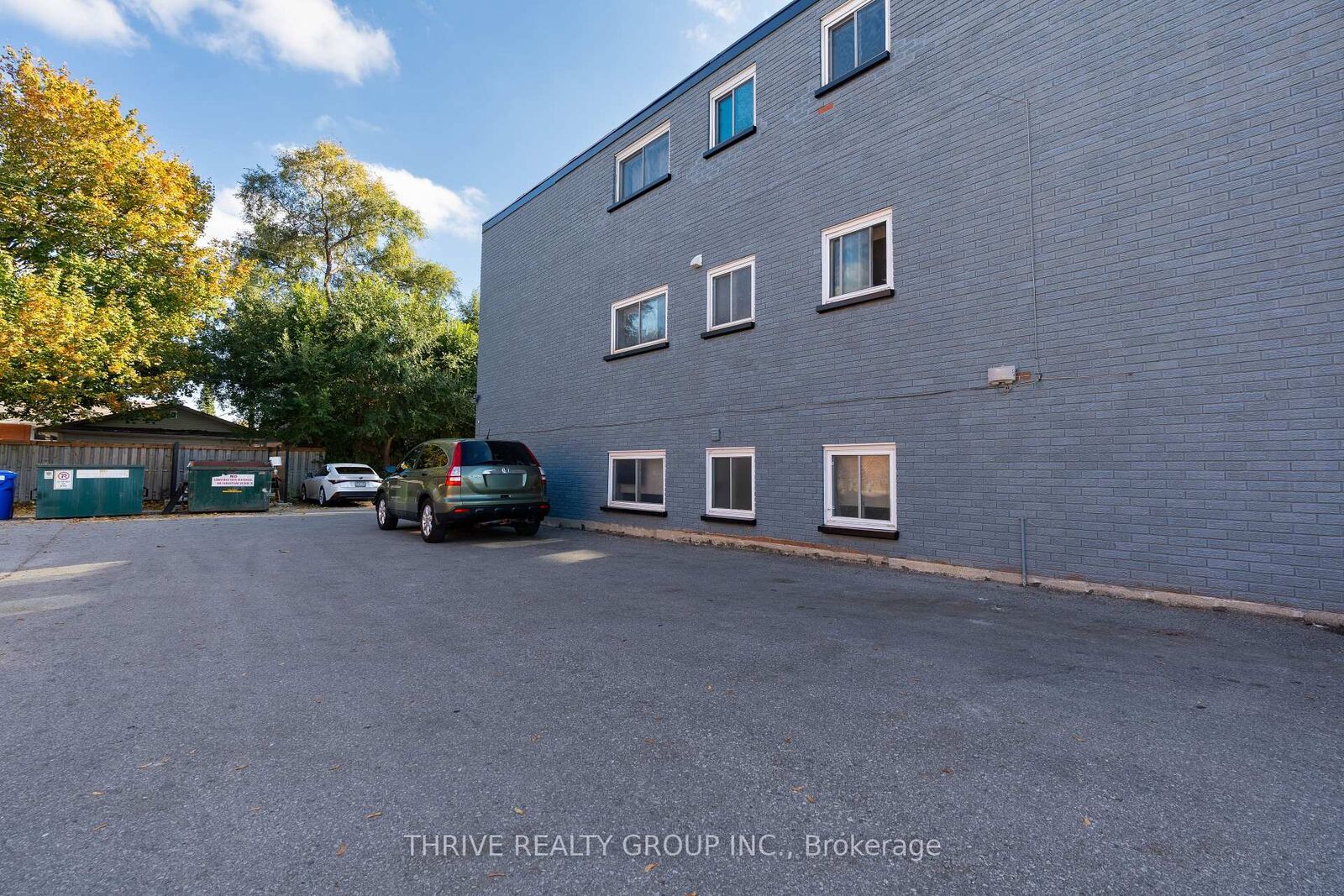 Property Photo: 153 Godfrey Drive 2 ON N5V 2E8