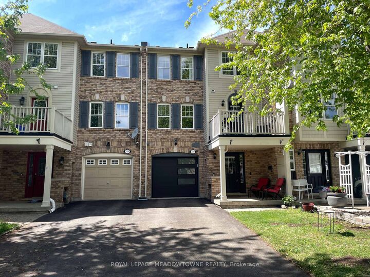 Property Photo: 774 Shortreed Crescent ON L9T 0E8