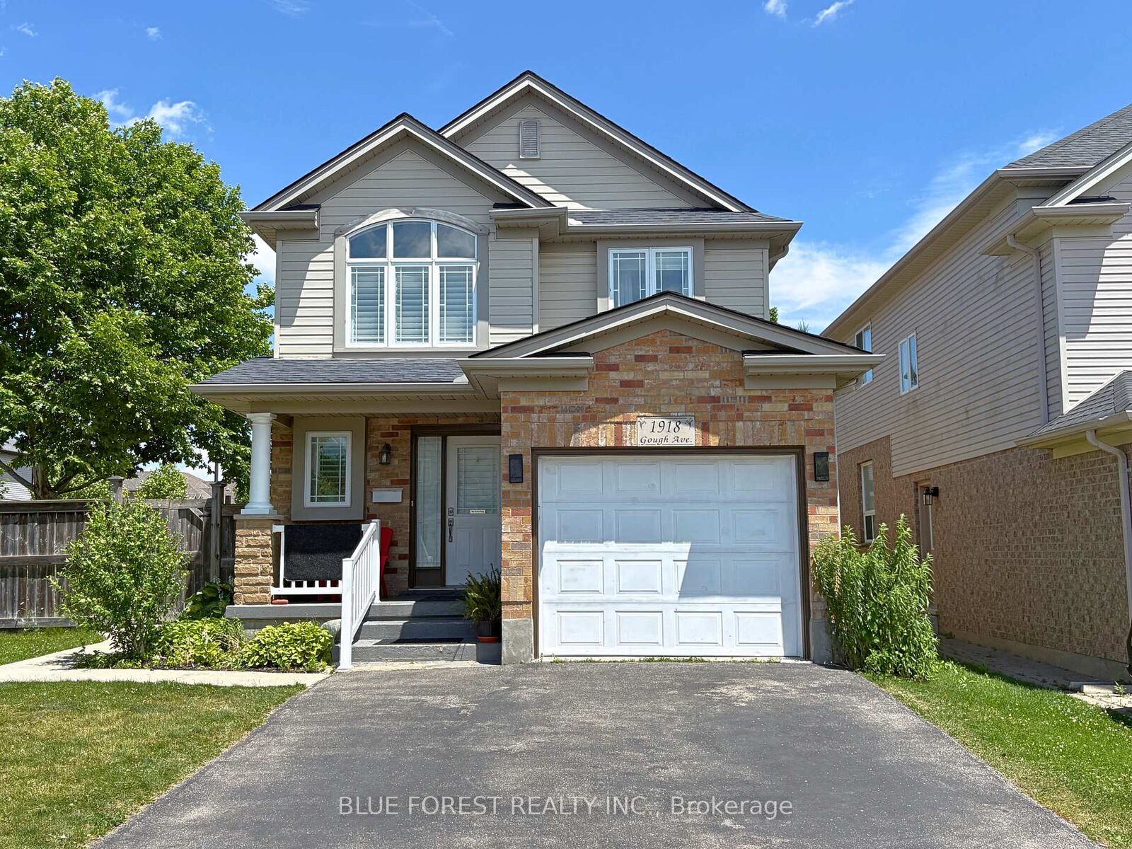 Property Photo:  1918 Gough Avenue  ON N5X 4P8 