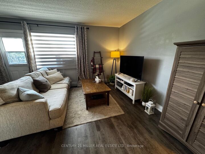 Property Photo:  264 Oakdale Avenue 309  ON L2P 2K4 