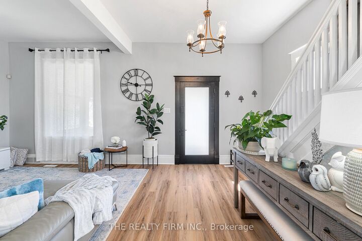 Property Photo: 31 Fifth Avenue ON N5R 4C2