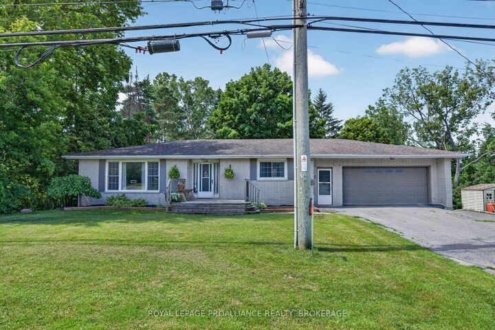 Property Photo:  112 County Road 8 N/A  ON K7R 3C7 