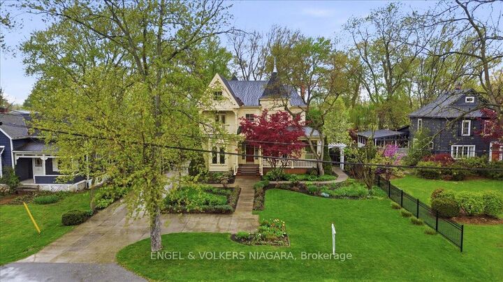 Property Photo: 14650 Niagara Parkway ON L0S 1J0