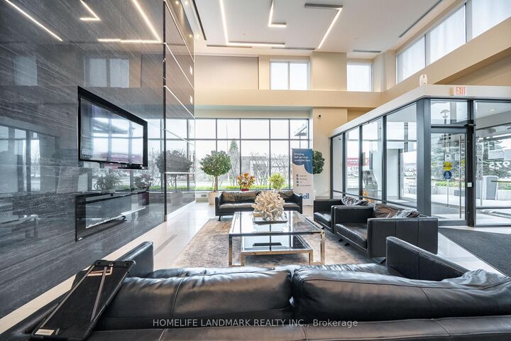 Property Photo:  3975 Grand Park Avenue 3006  ON L5B 0K4 