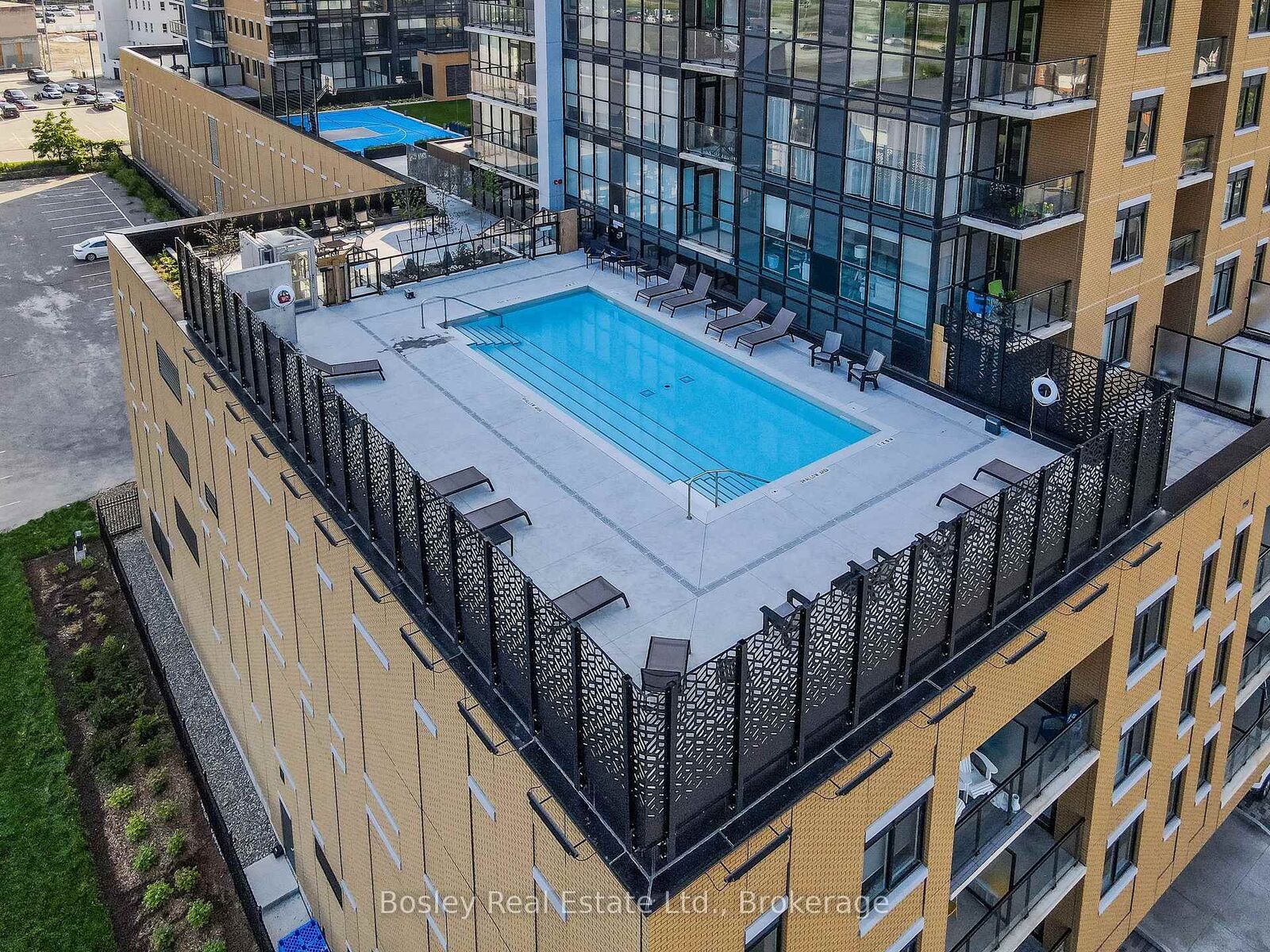 Property Photo:  108 Garment Street 1307  ON N2G 0E2 