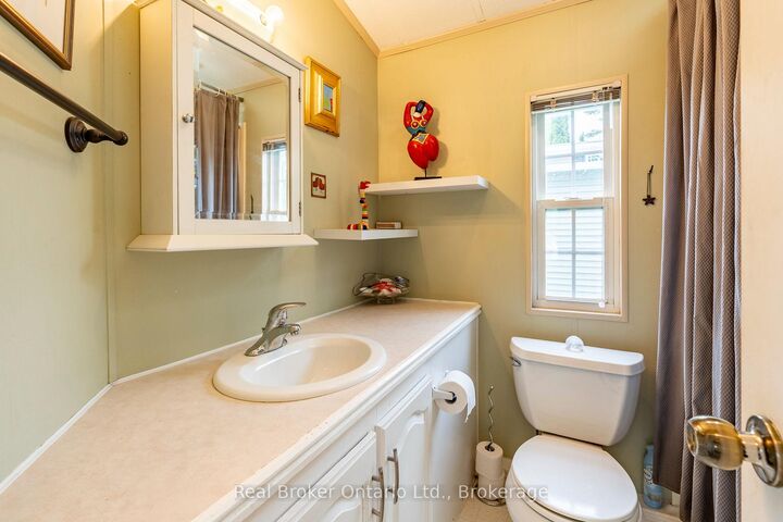 Property Photo:  580 Beaver Creek Road 236  ON N2J 3Z4 