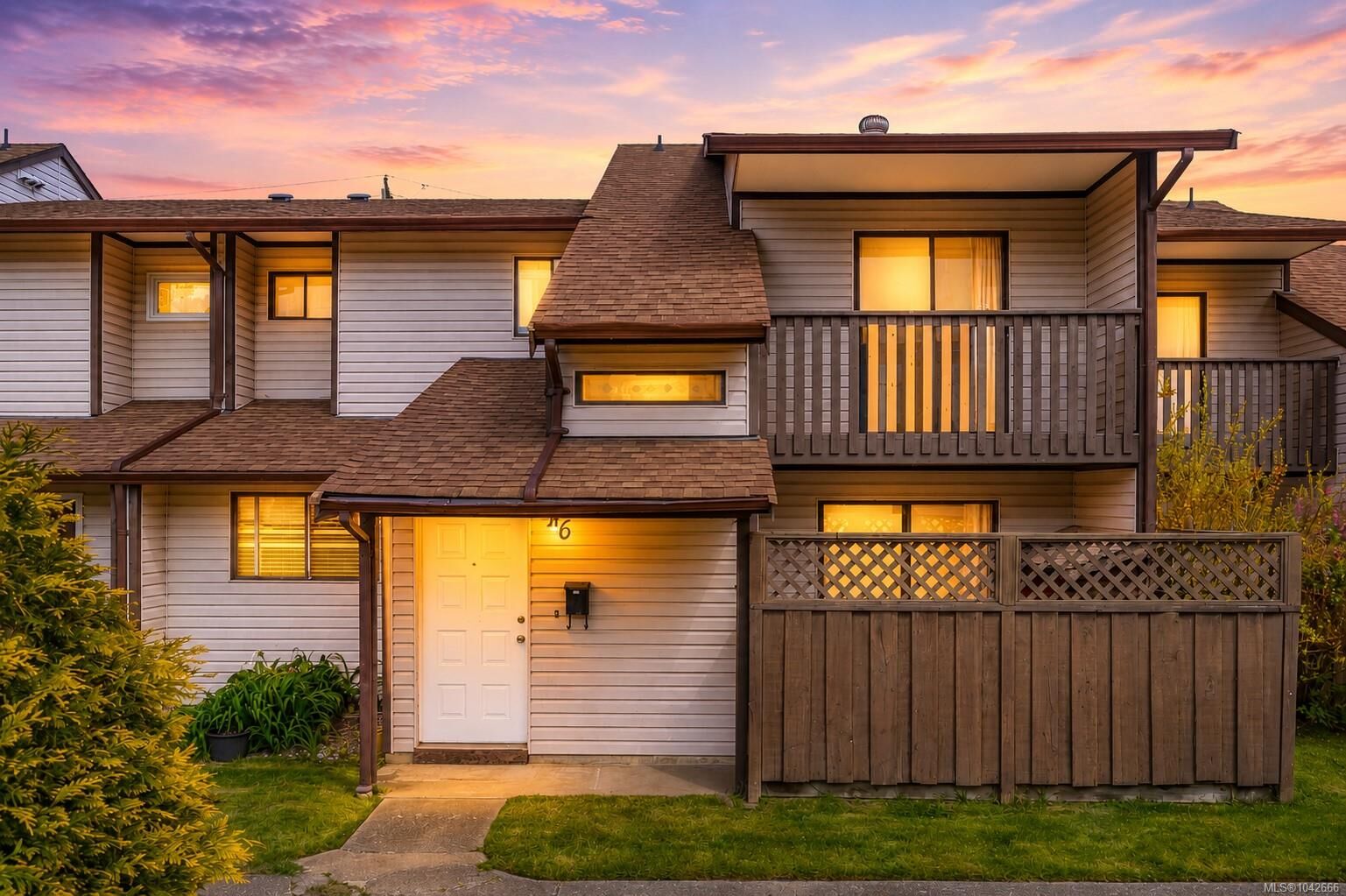 Property Photo:  1506 Admirals Rd #16  BC V9A 7B1 