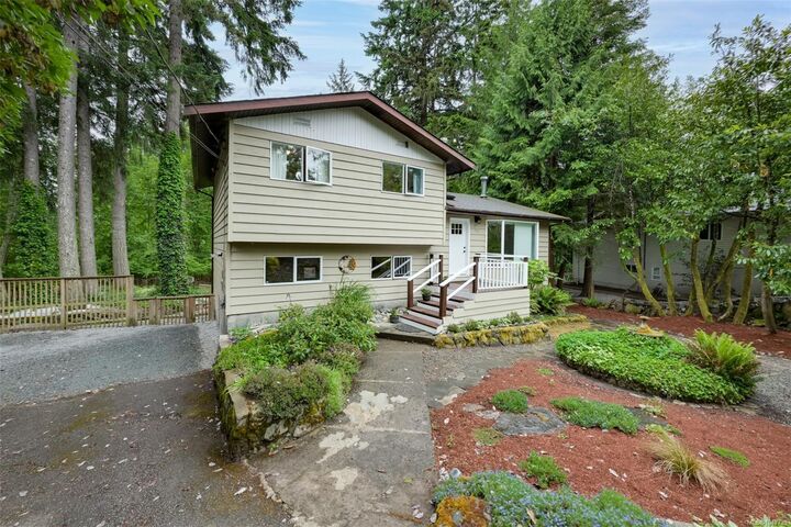 Property Photo:  2340 Macdonald Rd  BC V8H 2E8 