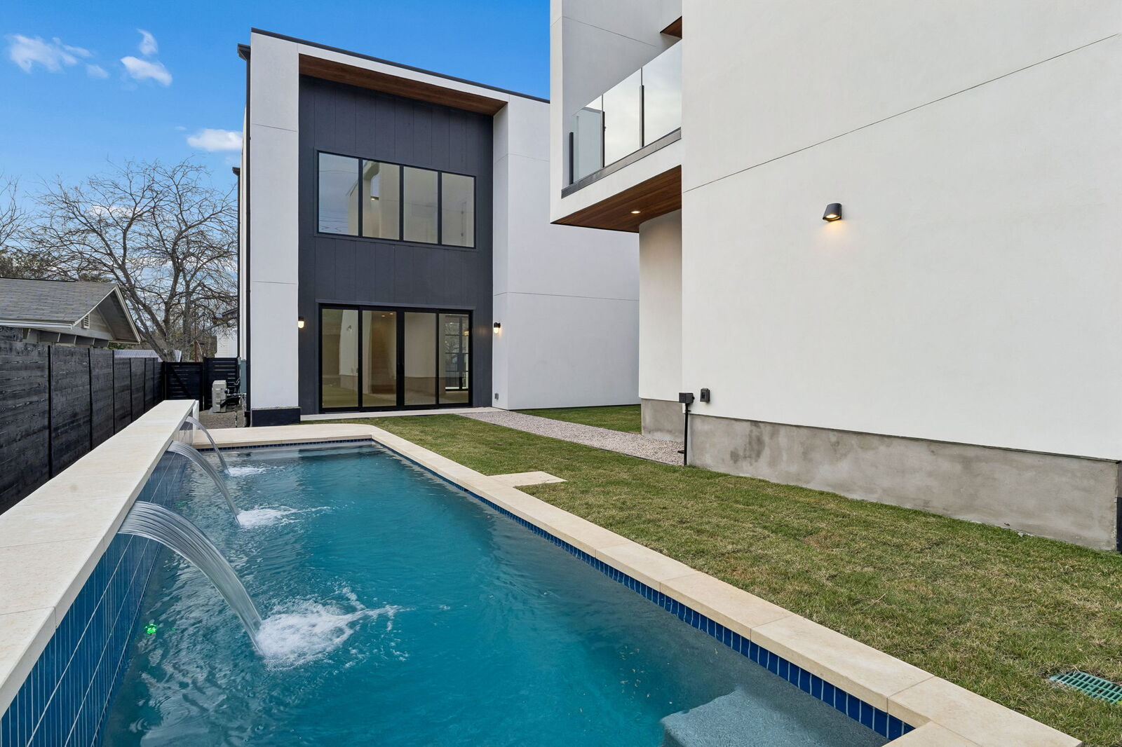 Property Photo:  3007 Locke Lane  TX 78704 