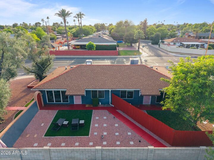 Property Photo:  548 W San Juan Avenue  AZ 85013 