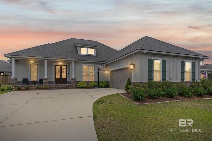 Property Photo: 650 McArthur Lane AL 36532