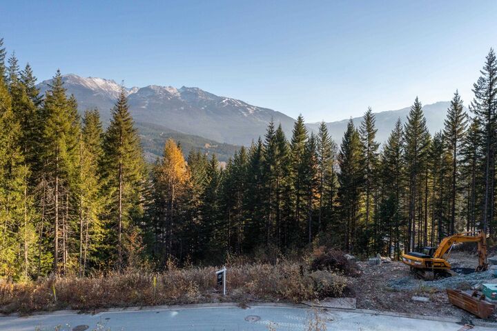 Property Photo: 8594 Ashleigh McIvor Drive BC V8E 1L9