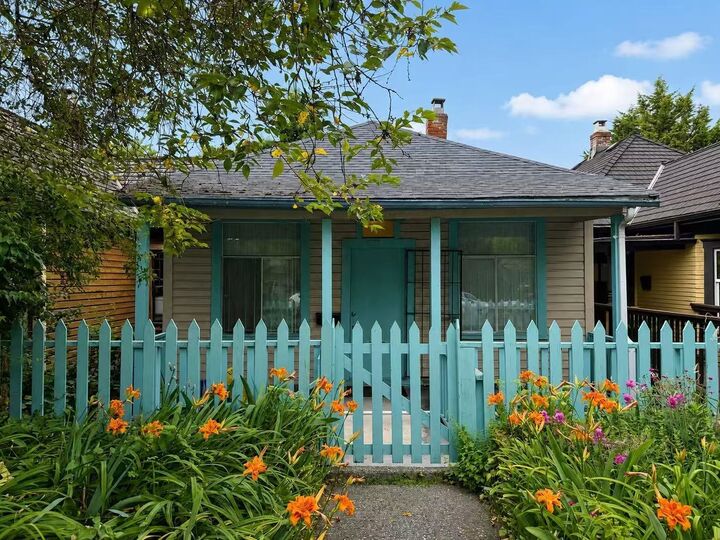 777 E Pender Street — photo 1