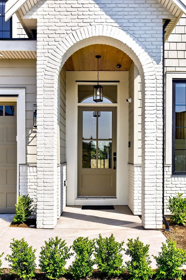 Property Photo: 35437 Verado Court BC V3G 0G2