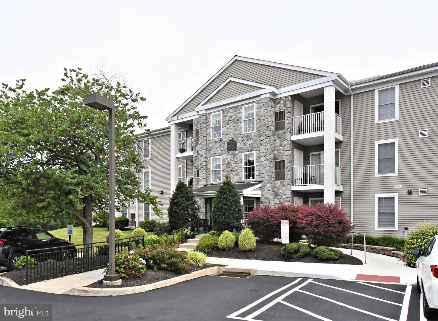 Property Photo:  122 Brandon Road  PA 19403 