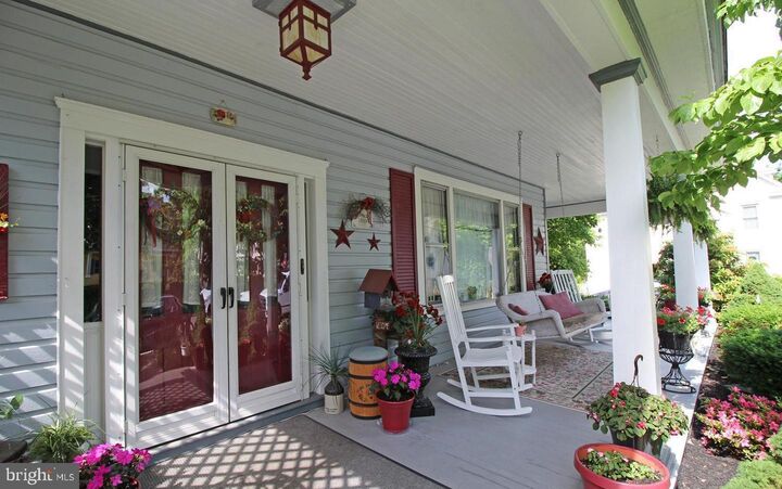 Property Photo: 101 E Maple Street MD 21734