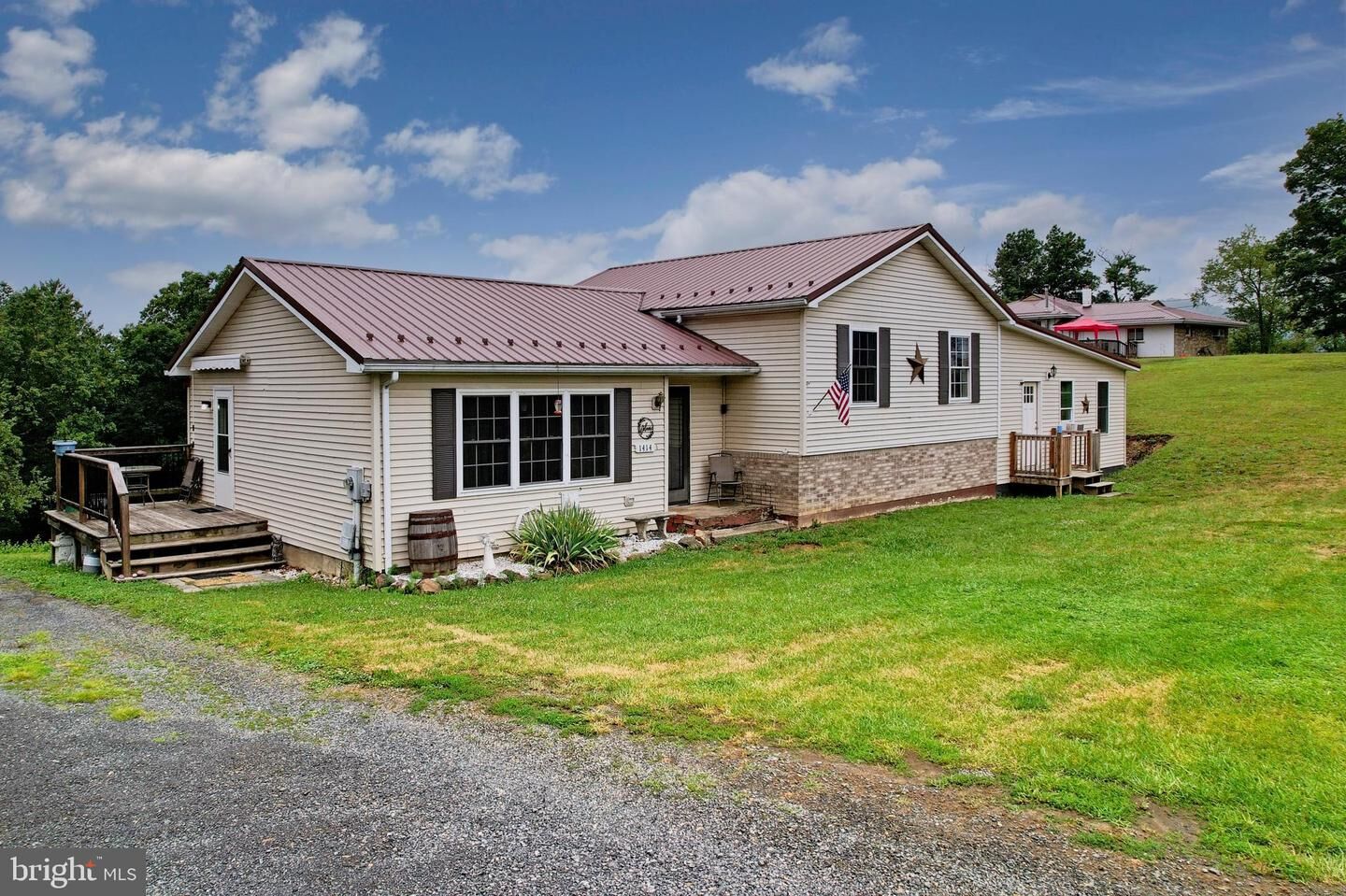 Property Photo:  1414 Old Furnace Road  WV 26753 