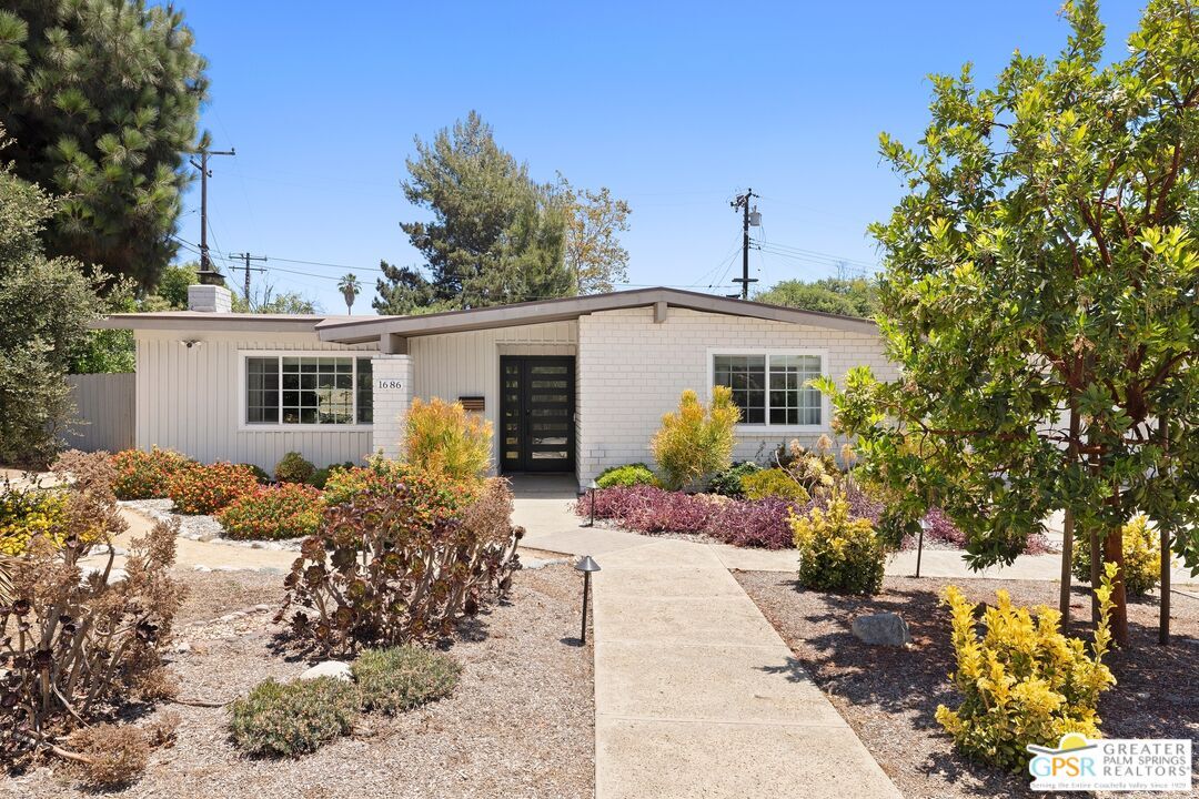 Property Photo: 1686 Longwood Ave CA 91711