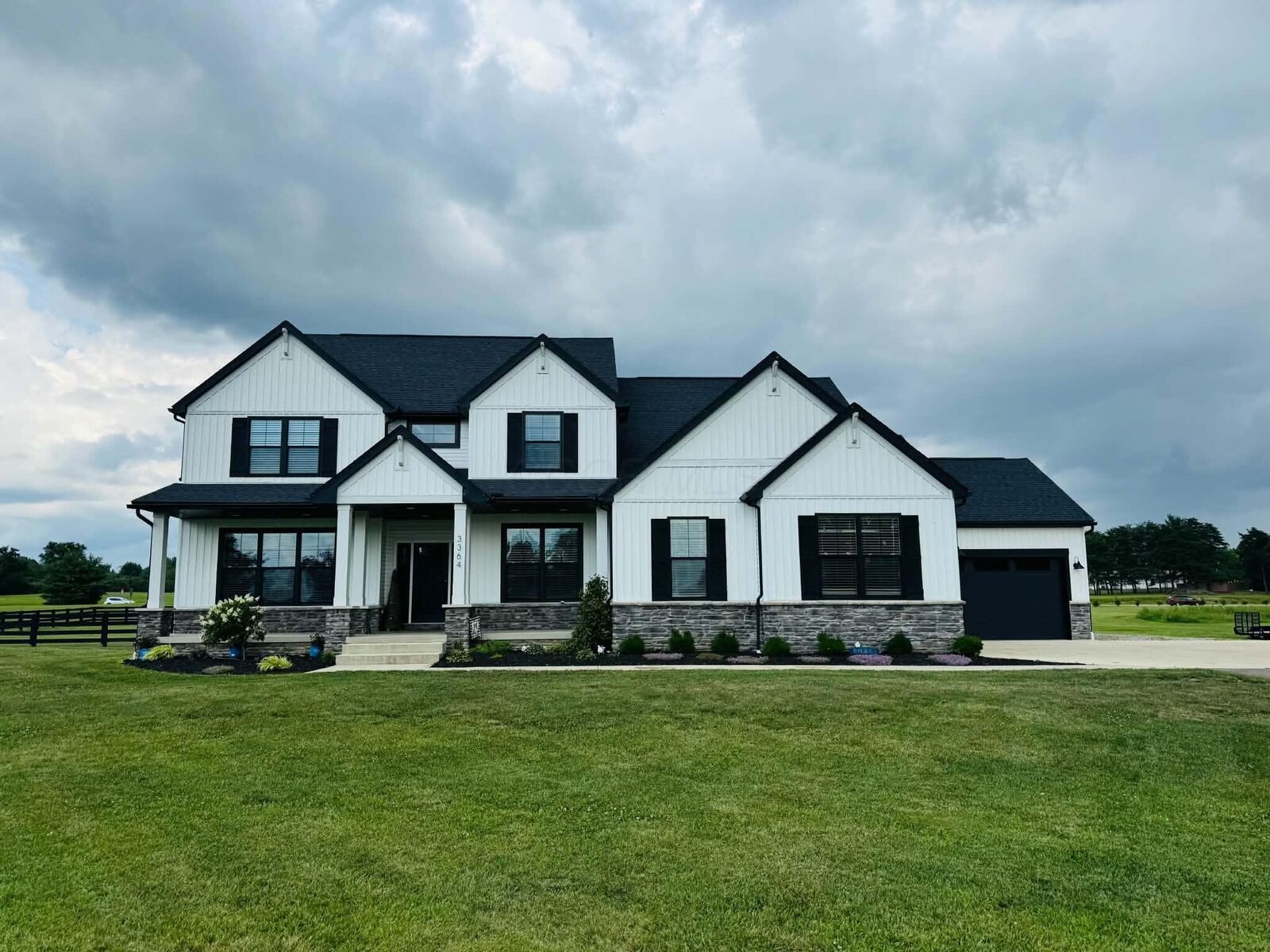 Property Photo:  3364 Tschopp NE Road  OH 43130 