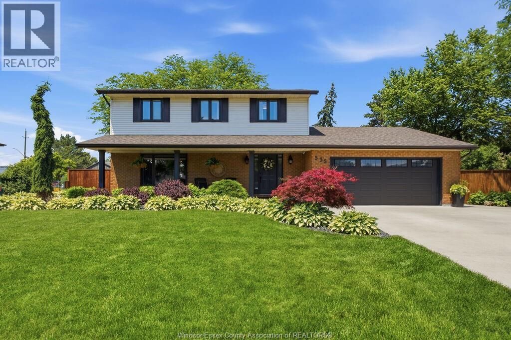 Property Photo:  535 Harbourne Crescent  ON N8N 3J5 